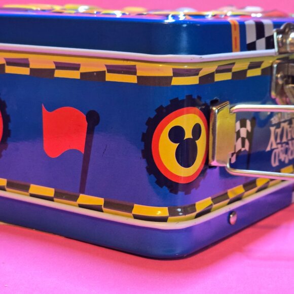 DIsney Trio Popcorn Bucket + Disney Sunglasses and New Mickey metal Box ALL NEW! - Picture 15 of 15